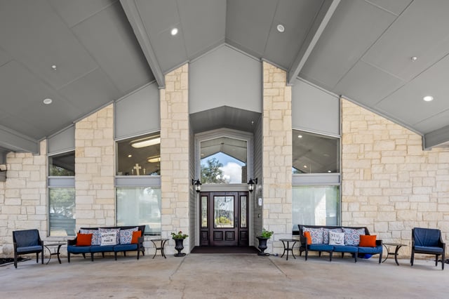 Gateway-Villas-and-Gardens-Marble-Falls-001