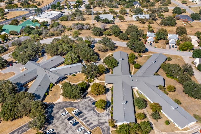 Gateway-Villas-and-Gardens-Marble-Falls-011