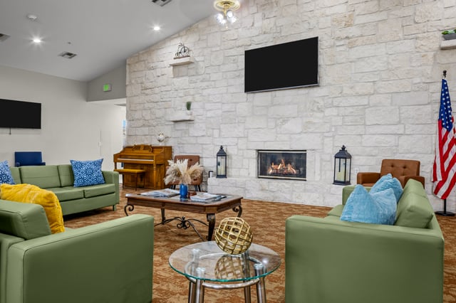 Gateway-Villas-and-Gardens-Marble-Falls-017