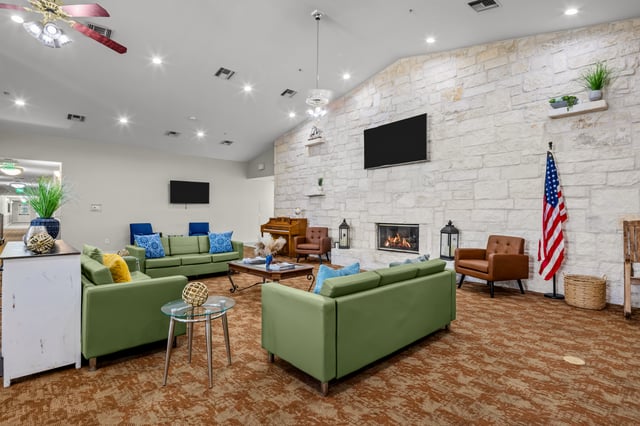 Gateway-Villas-and-Gardens-Marble-Falls-023