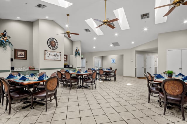 Gateway-Villas-and-Gardens-Marble-Falls-024